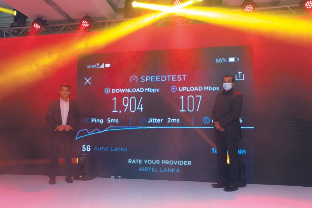 Image of a demo where Airtel showcases the speeds of 5G